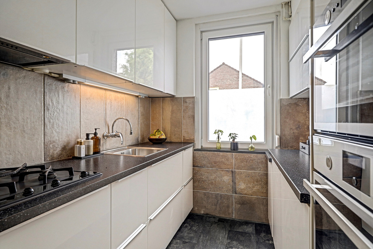 Tussenwoning te koop: Rotterdamstraat 74, Heerlen