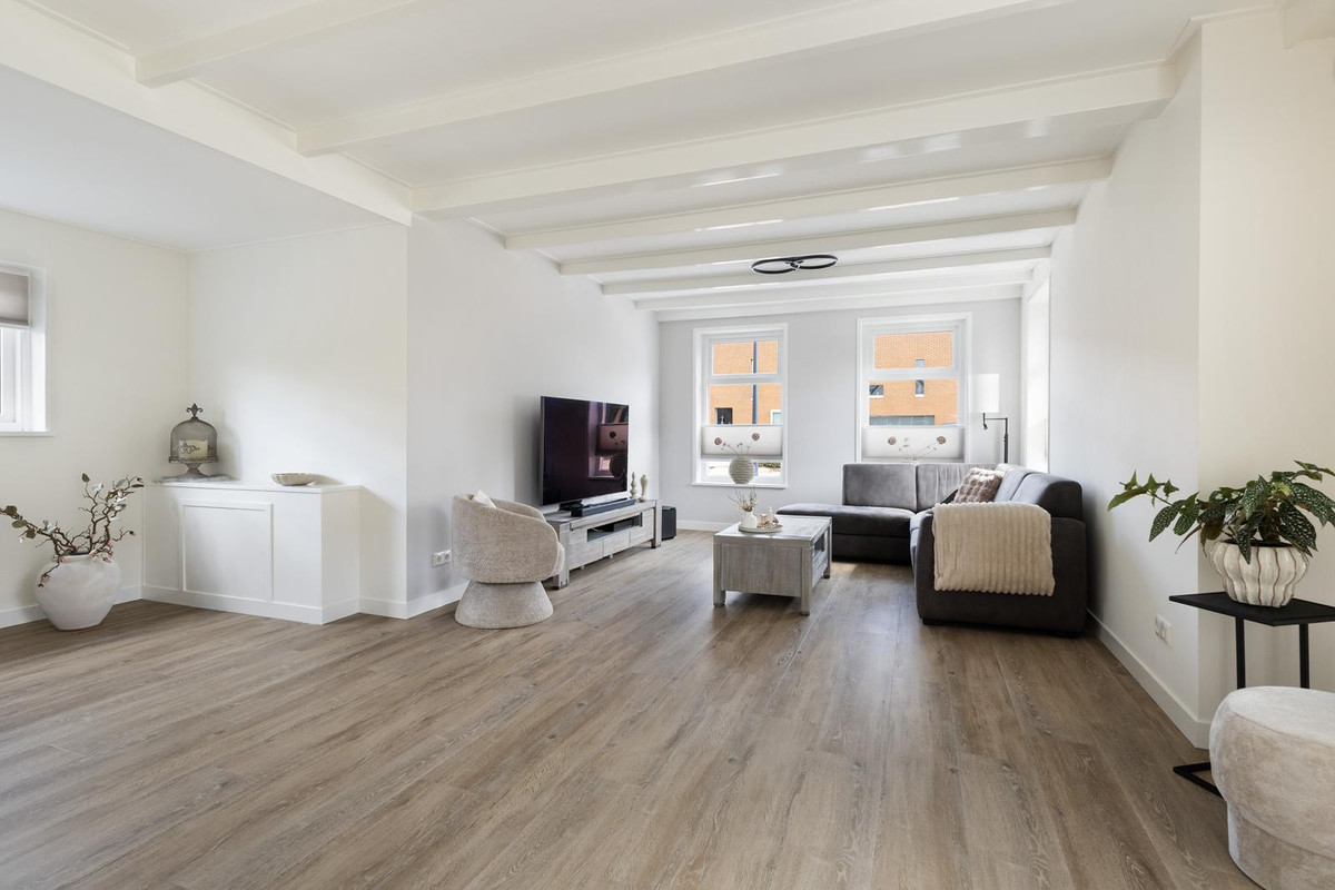 Vrijstaande woning te koop: Hynsteblom 5, Damwâld
