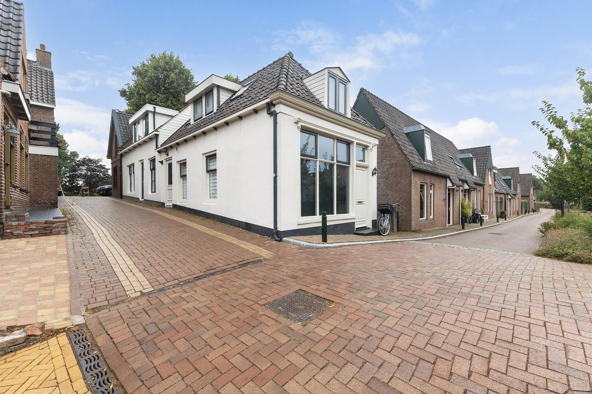 Tussenwoning te koop: Koekebakkerssteeg 6, Dokkum
