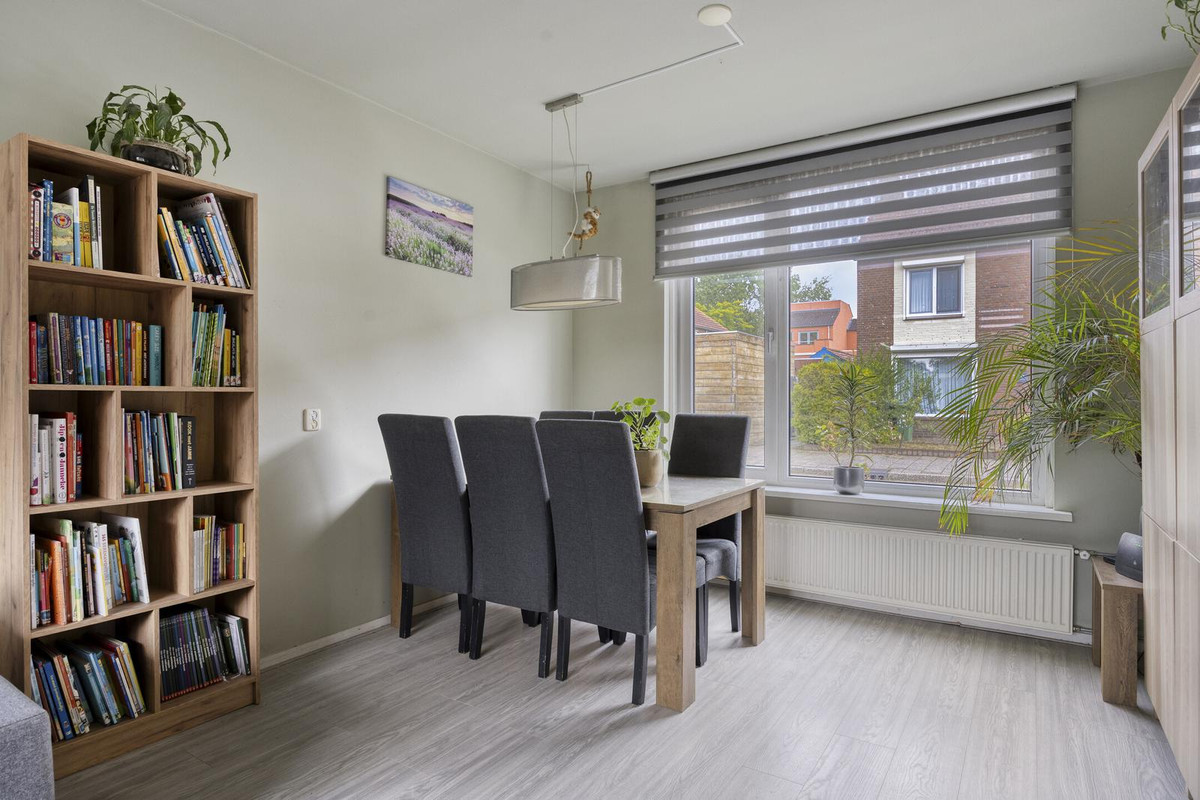 Hoekwoning te koop: van der Nootstraat 16, Grave