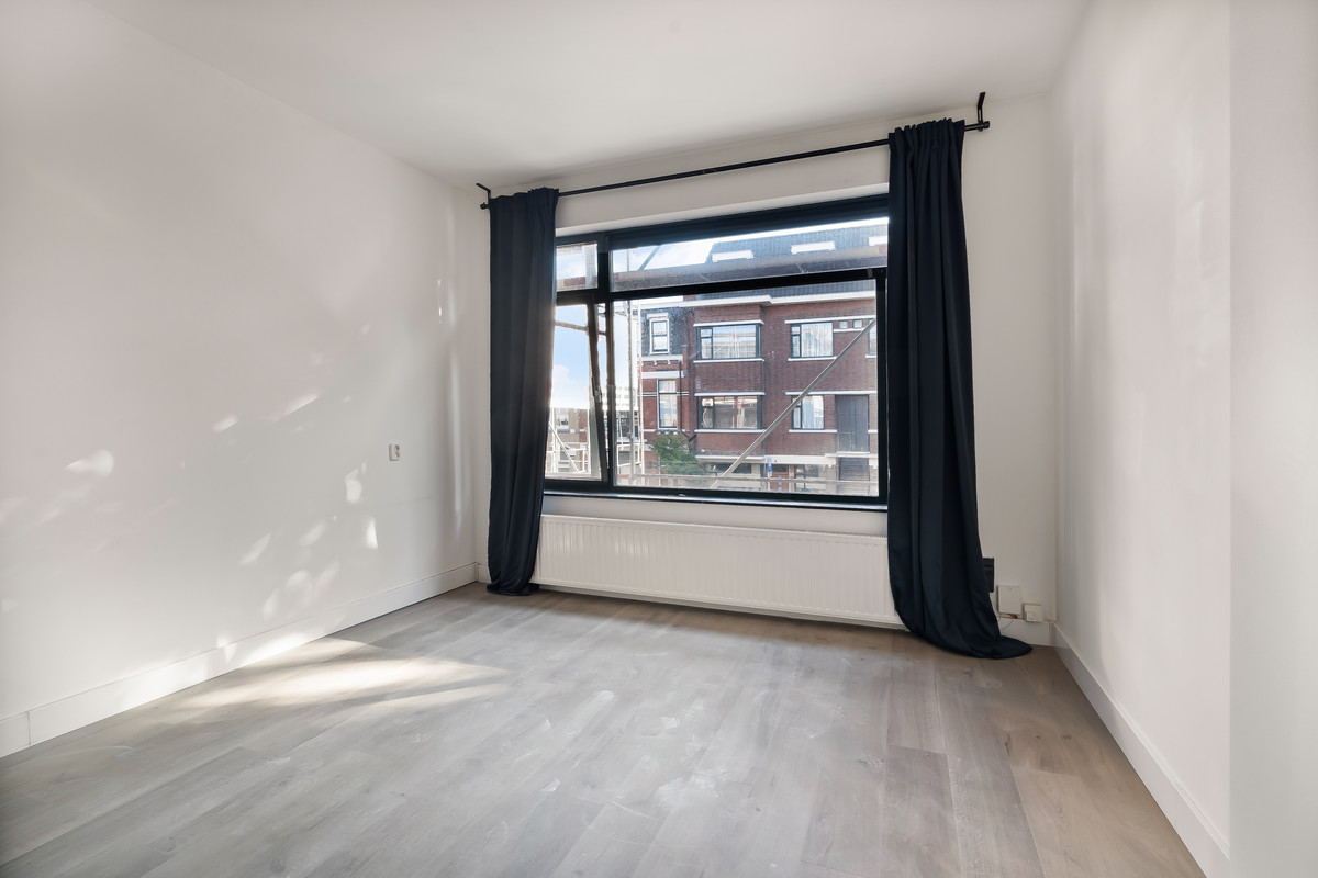 Appartement te koop: Cornelis van der Lijnstraat 11, 'S-Gravenhage