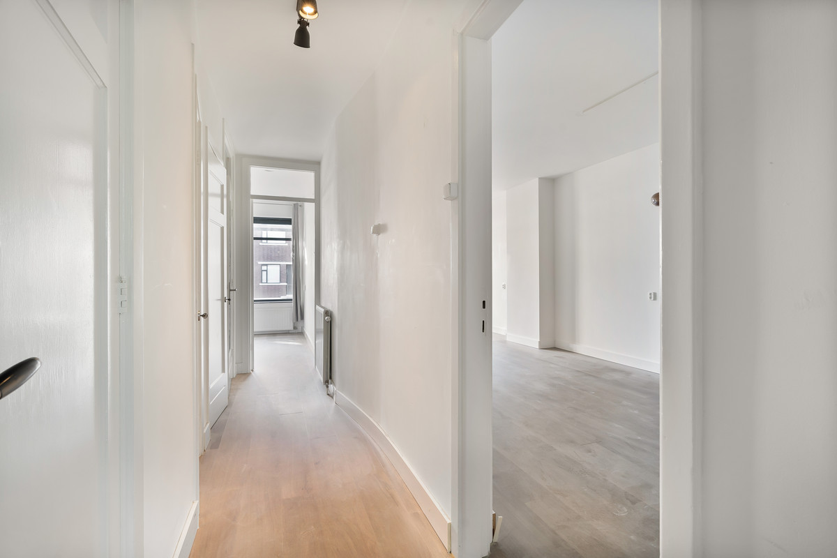 Appartement te koop: Cornelis van der Lijnstraat 11, 'S-Gravenhage