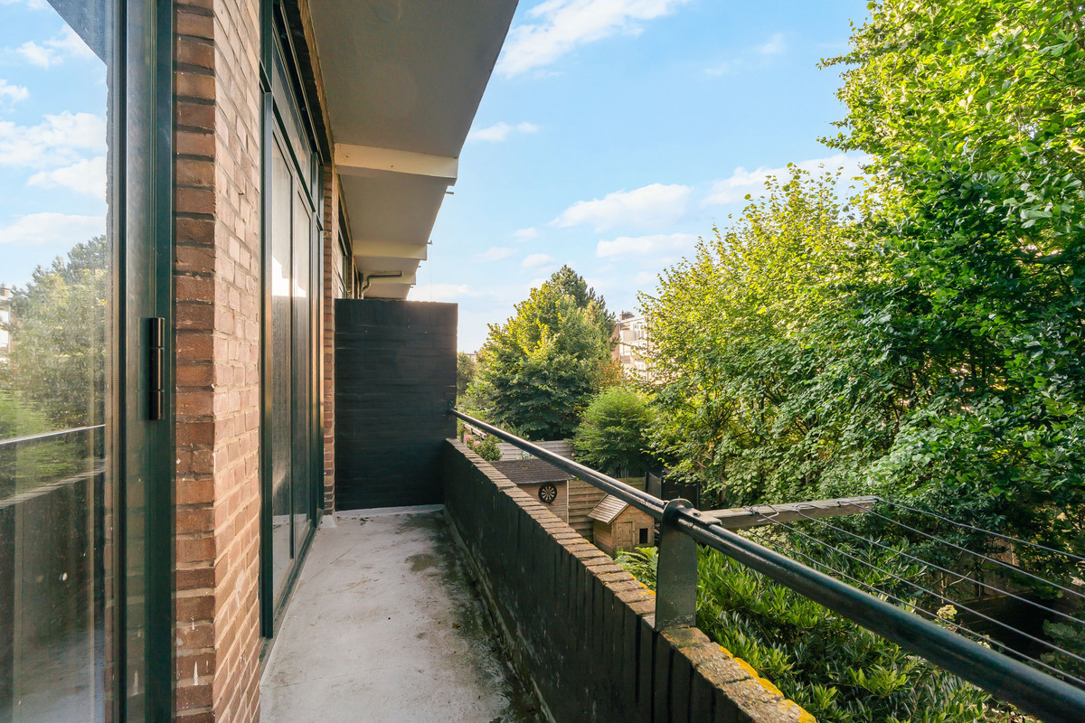 Appartement te koop: Cornelis van der Lijnstraat 11, 'S-Gravenhage