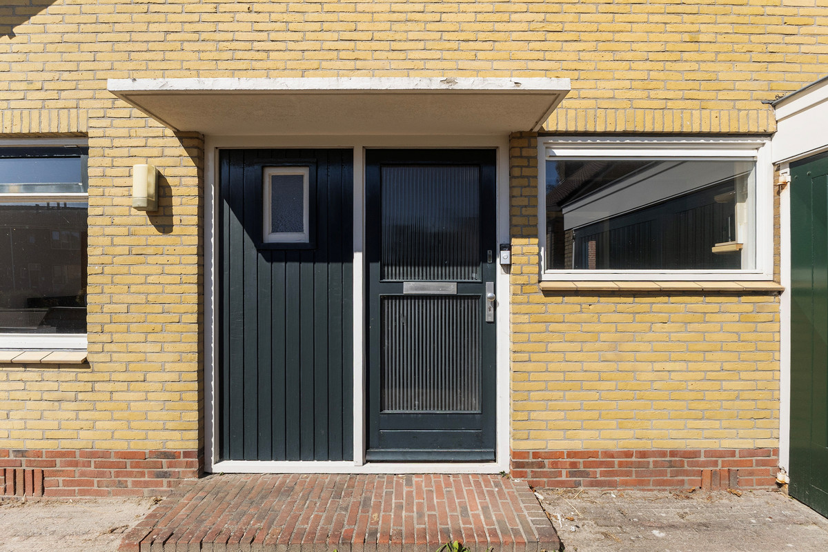 Hoekwoning te koop: Hoyte Roucomastrjitte 11, Dronryp