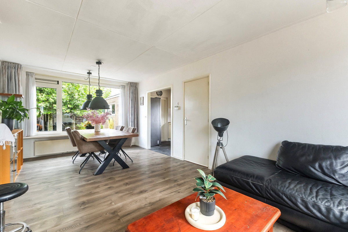 Hoekwoning te koop: Hoyte Roucomastrjitte 11, Dronryp