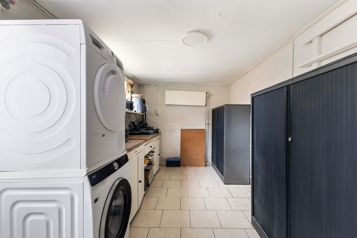 Hoekwoning te koop: Hoyte Roucomastrjitte 11, Dronryp