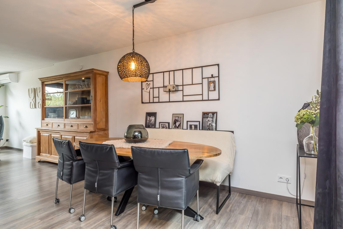 Tussenwoning te koop: Kasteelstraat 15, Amstenrade