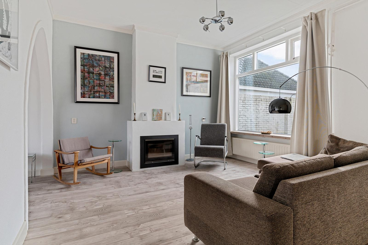 Tussenwoning te koop: Lansinkweg 12, Hengelo