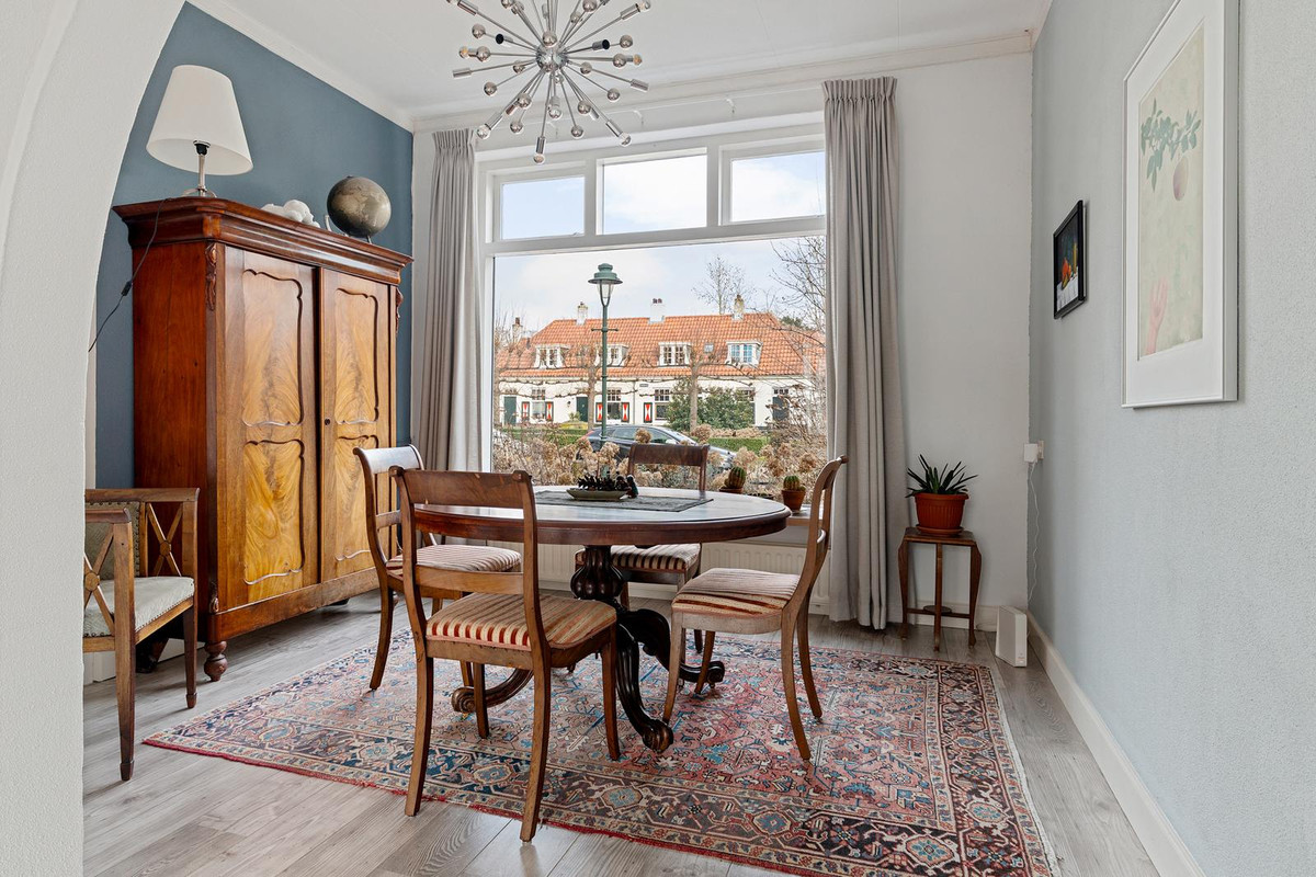 Tussenwoning te koop: Lansinkweg 12, Hengelo
