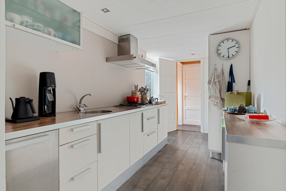 Tussenwoning te koop: Lansinkweg 12, Hengelo