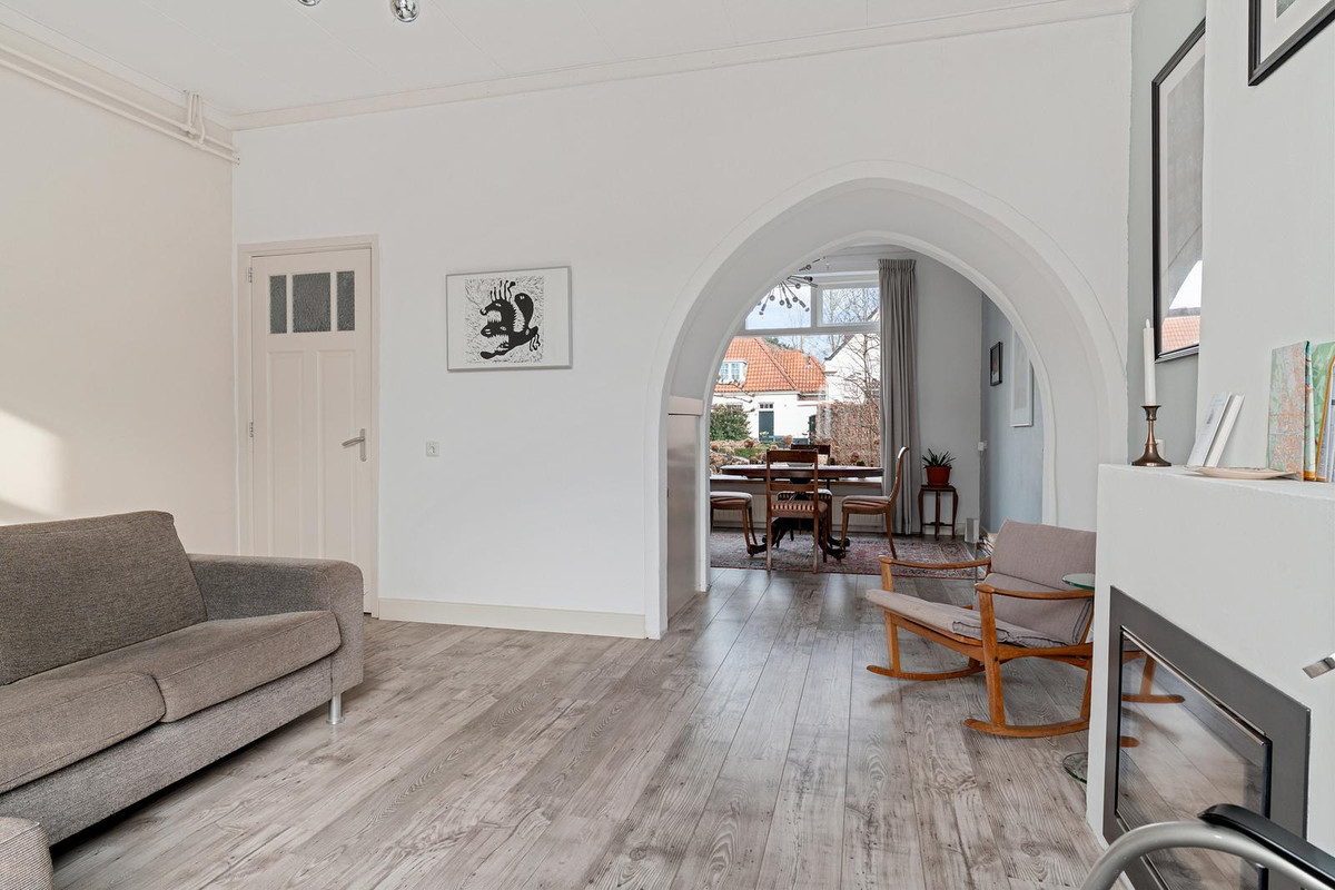 Tussenwoning te koop: Lansinkweg 12, Hengelo