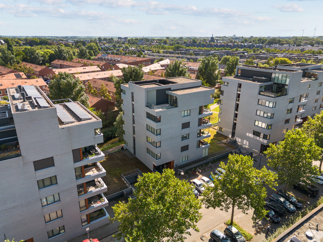 Appartement te koop: Julius Caesarlaan 98, Leiden