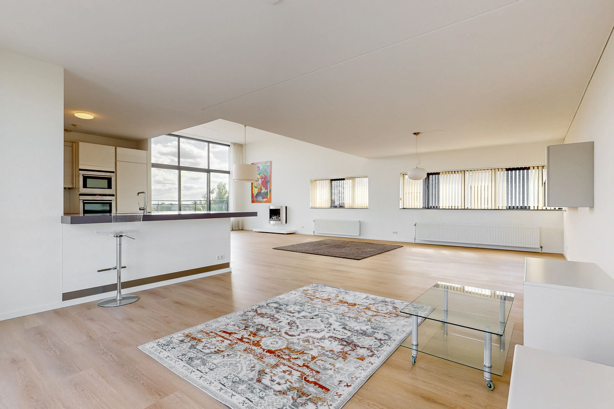 Appartement te koop: Julius Caesarlaan 98, Leiden
