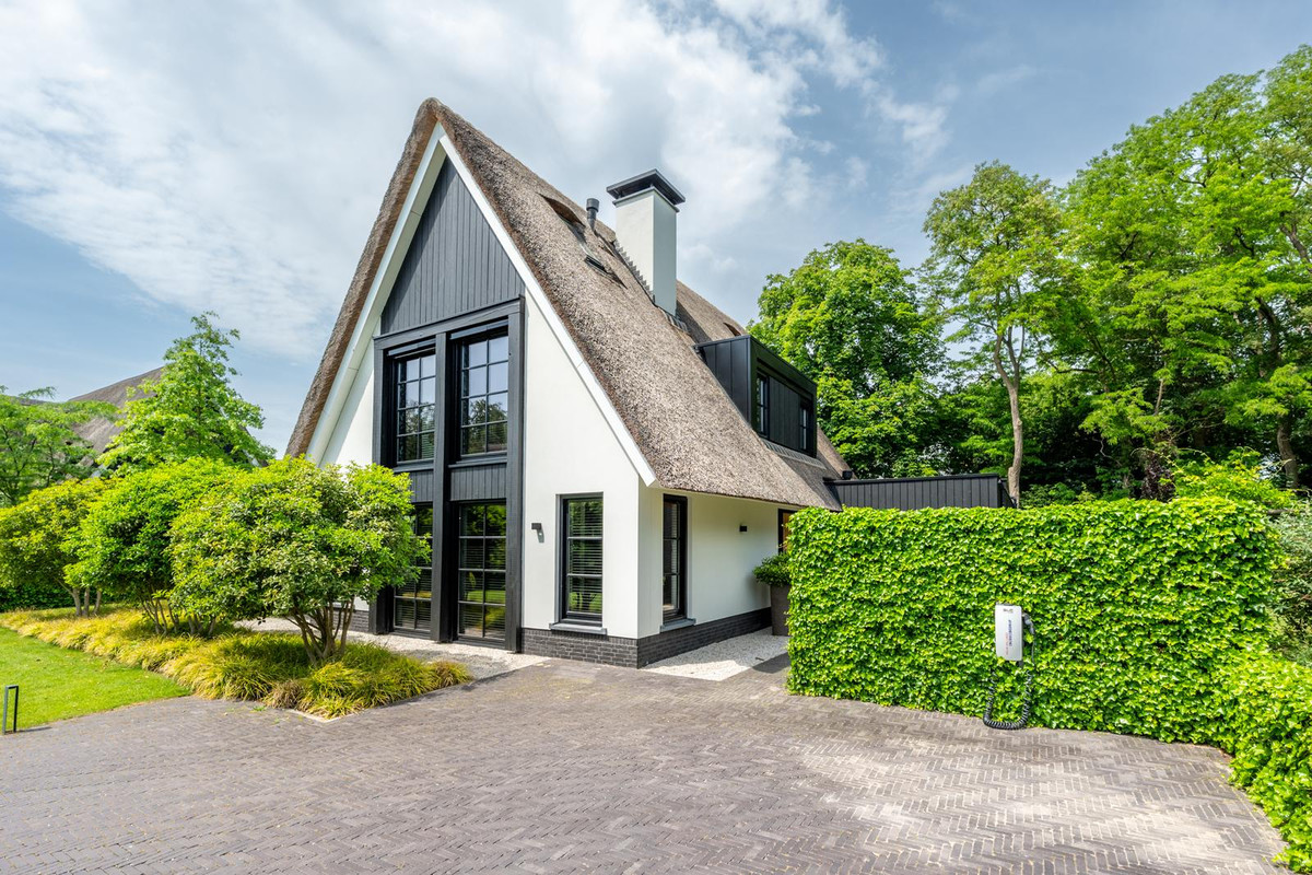 Vrijstaande woning te koop: Oudewegselaan 2, Doorn