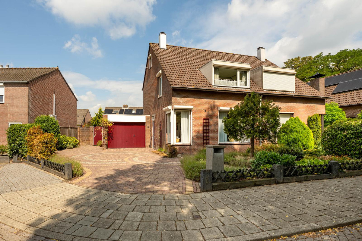 Hoekwoning te koop: Peeberg 73, Ossendrecht