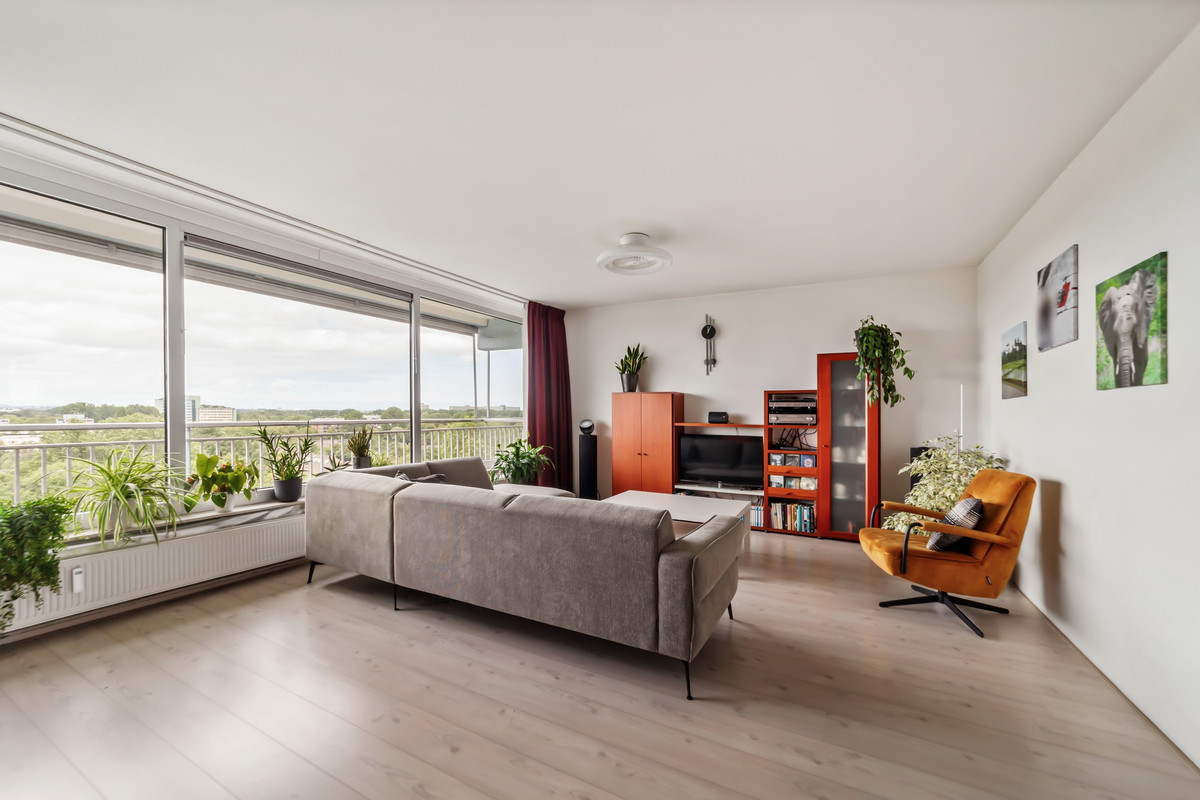 Appartement te koop: Aart Van Der Leeuwlaan 1098, Delft