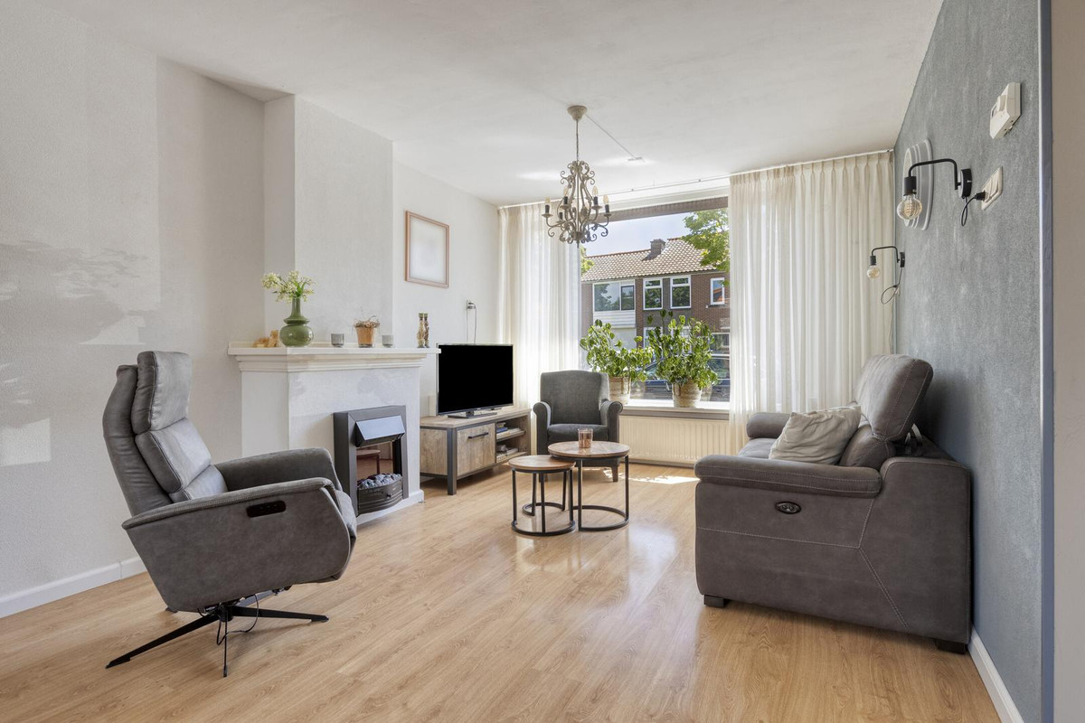 Tussenwoning te koop: Tuinstraat 17, Sint-Annaland