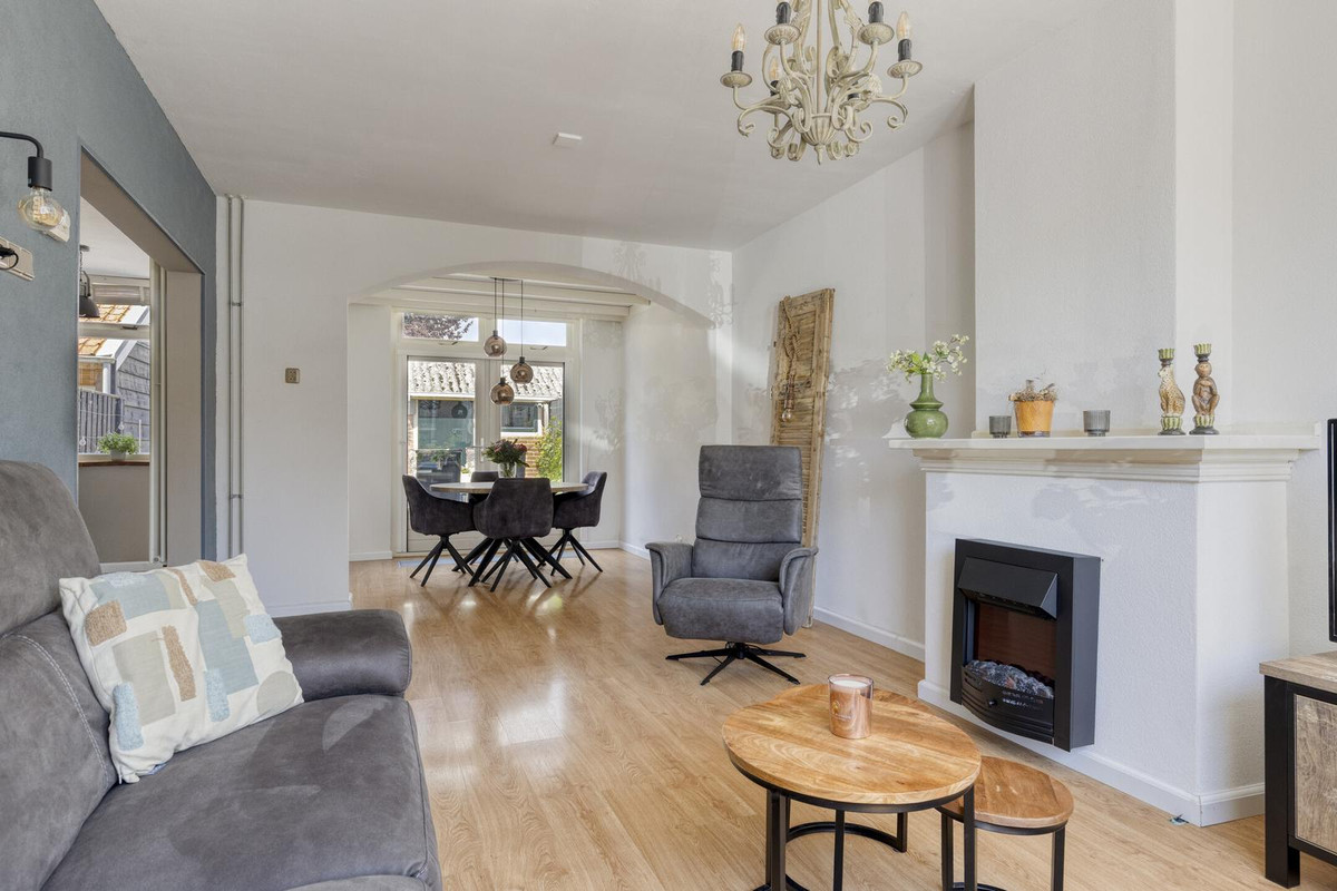 Tussenwoning te koop: Tuinstraat 17, Sint-Annaland