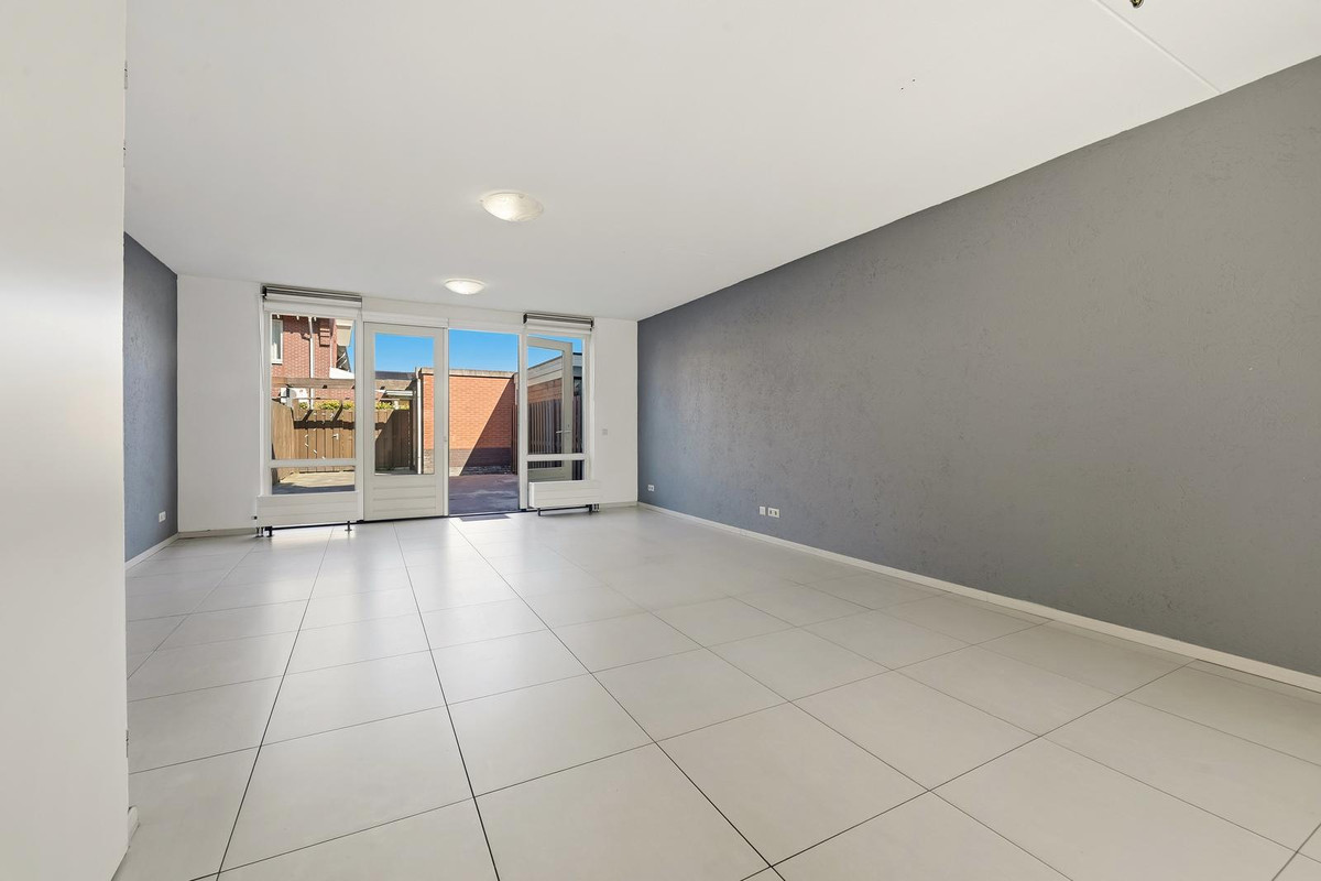 Tussenwoning te koop: Lofoten 193, Zoetermeer