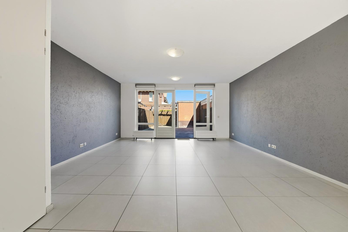 Tussenwoning te koop: Lofoten 193, Zoetermeer
