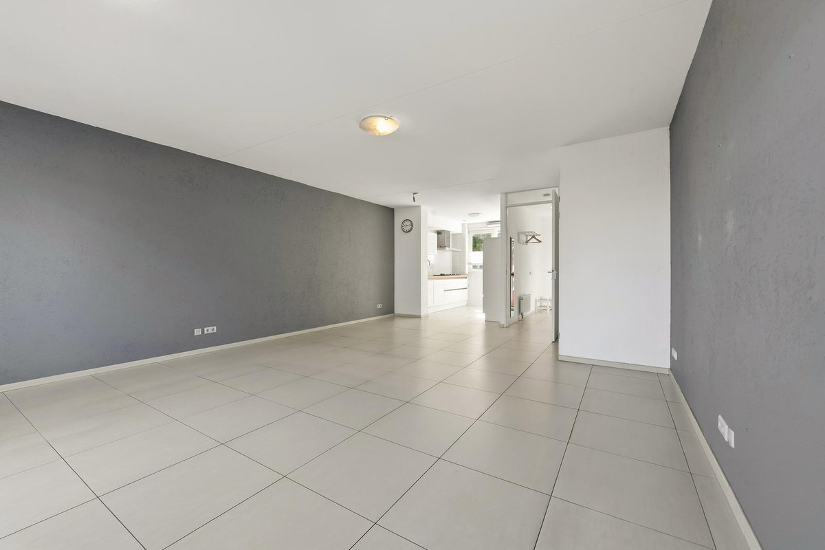 Tussenwoning te koop: Lofoten 193, Zoetermeer