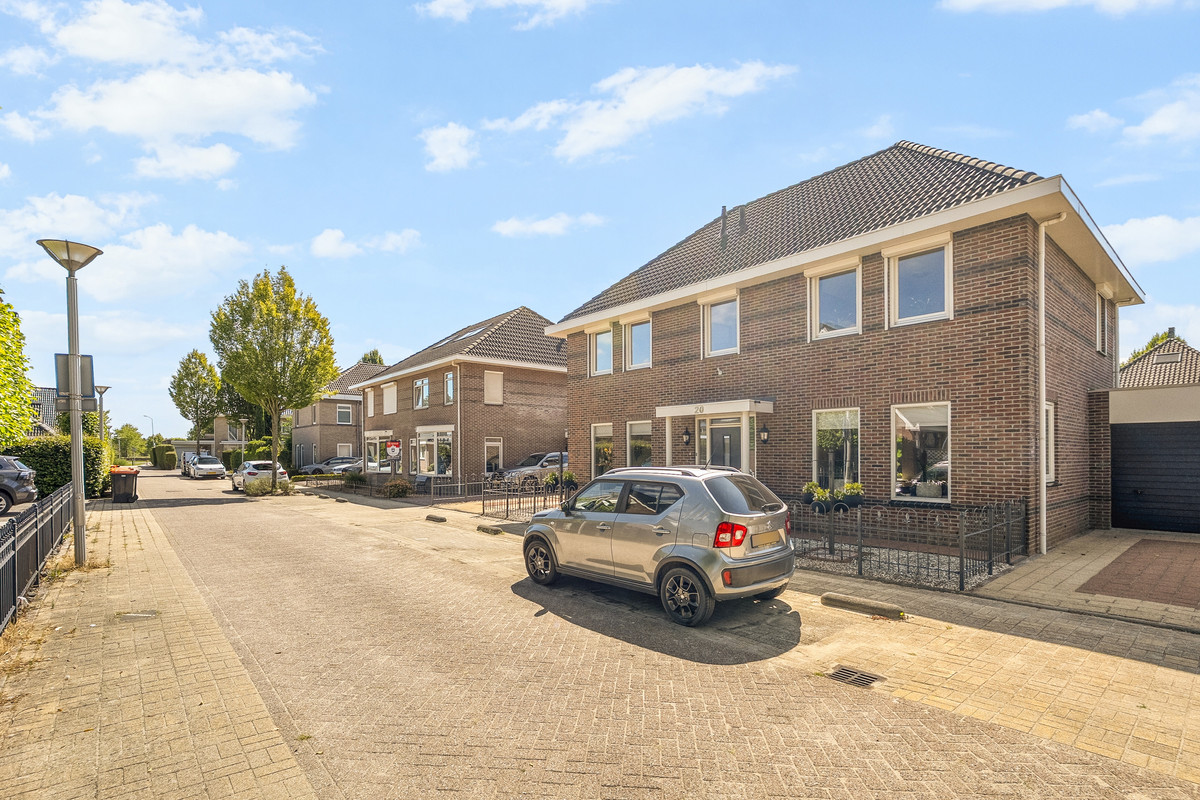 Vrijstaande woning te koop: Lisdodde 20, Heerjansdam