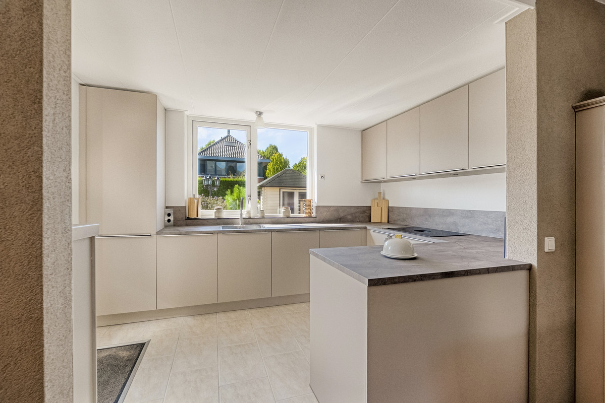 Vrijstaande woning te koop: Lisdodde 20, Heerjansdam