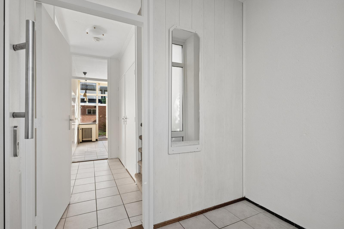 Tussenwoning te koop: Csardasstraat 16, Nijmegen