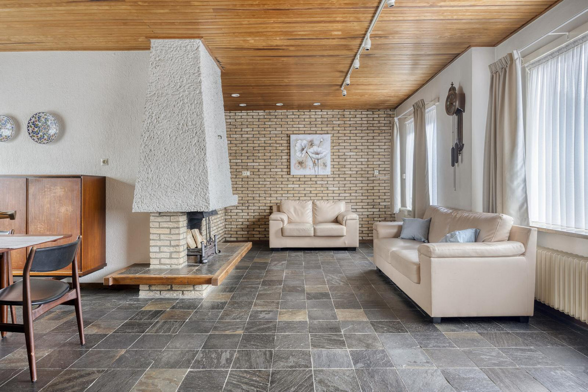 Hoekwoning te koop: Anthony van Opbergenstraat 19, Eindhoven