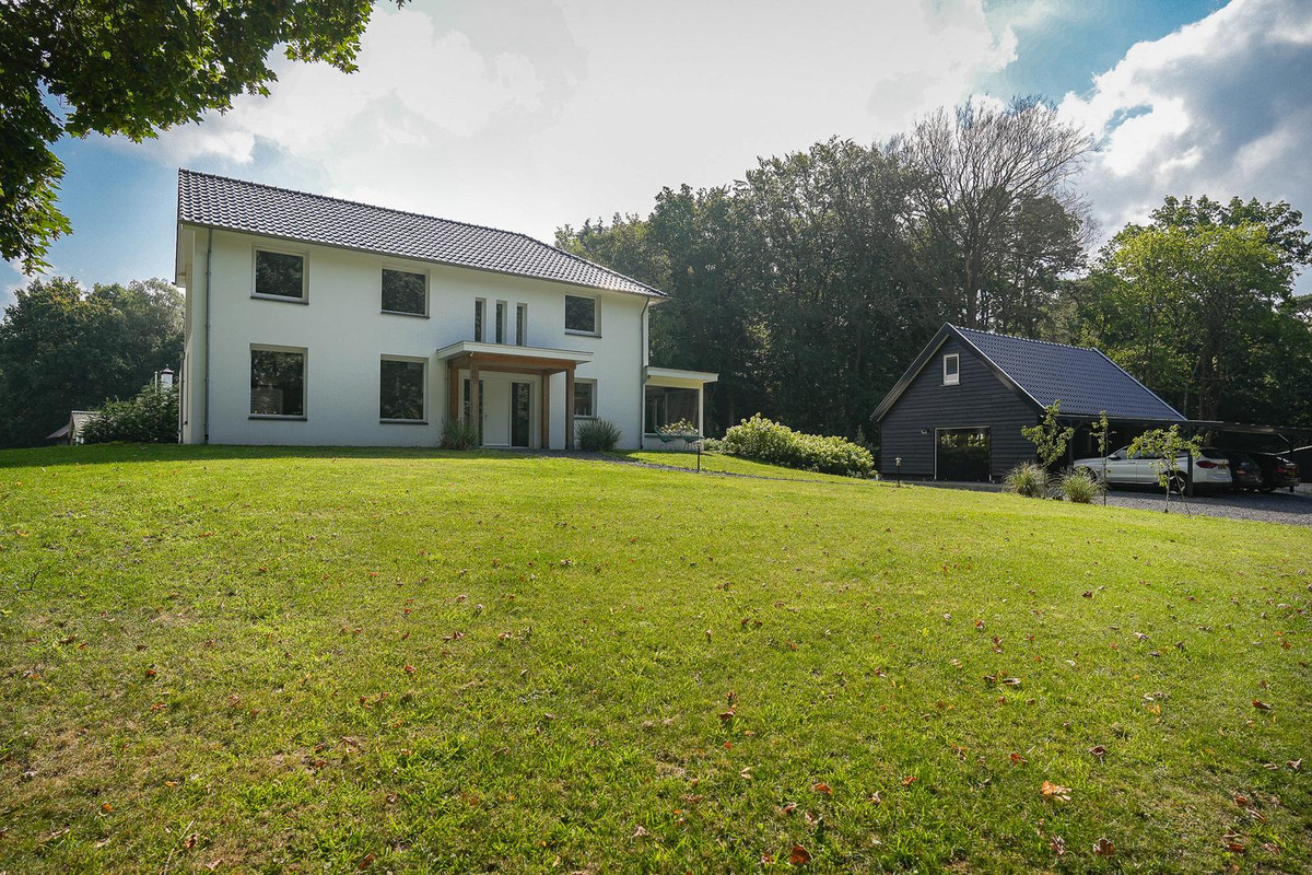 Vrijstaande woning te koop: Onder de Bos 103, Hulshorst