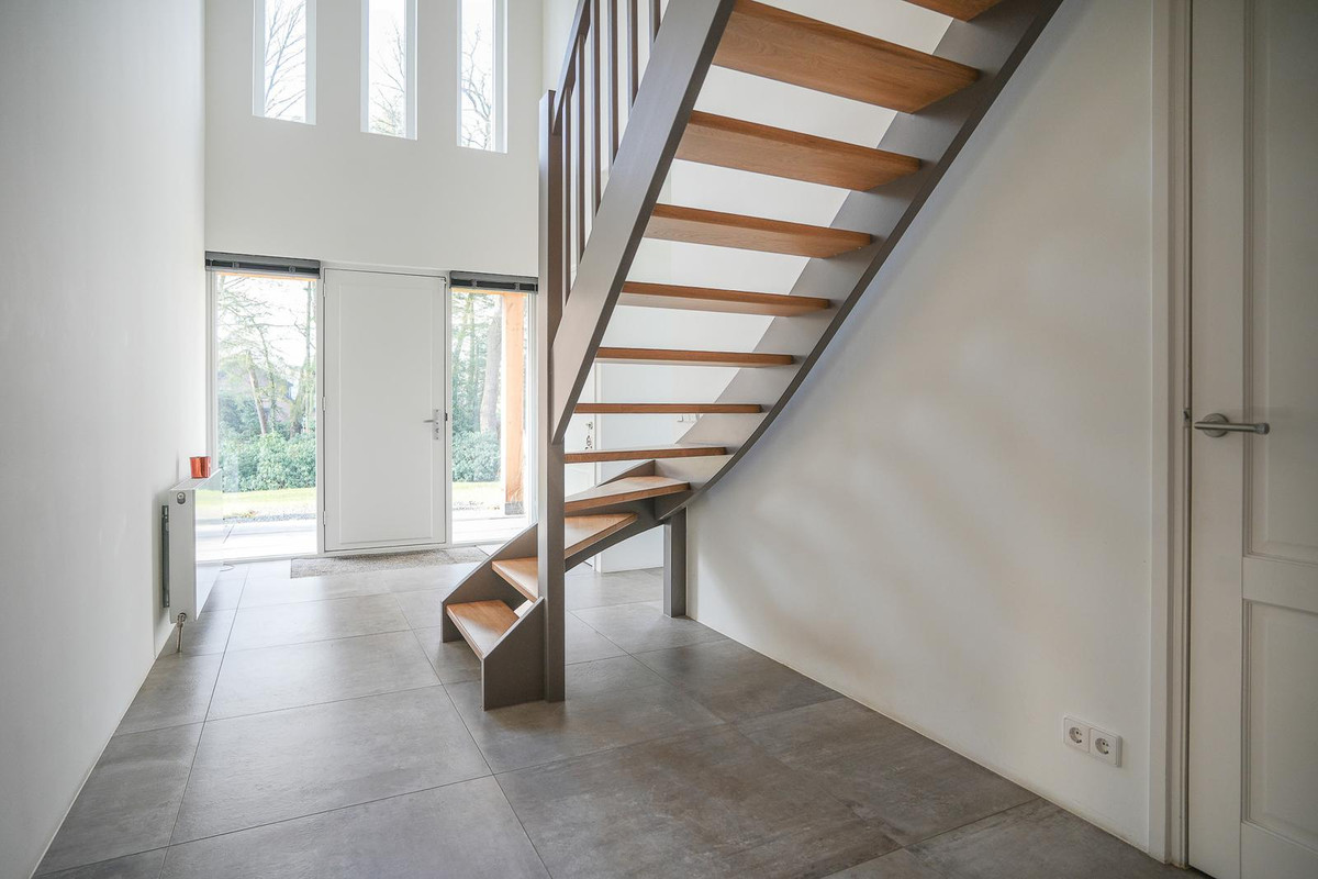 Vrijstaande woning te koop: Onder de Bos 103, Hulshorst