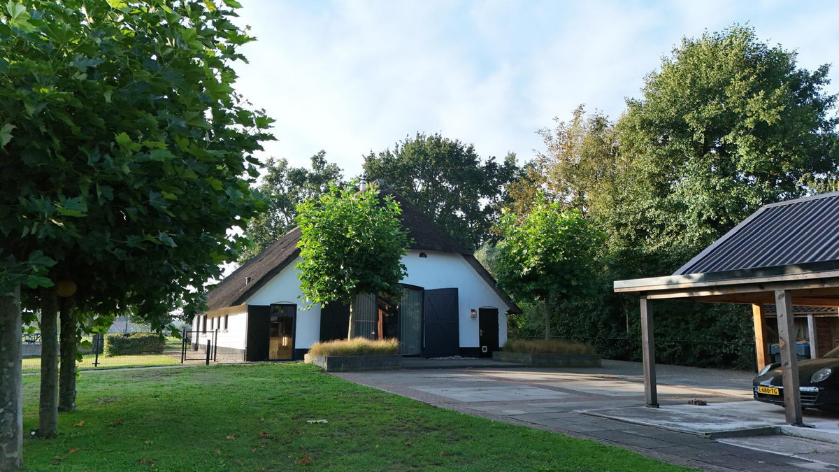 Vrijstaande woning te koop: Zuiderzeestraatweg 386, Oldebroek