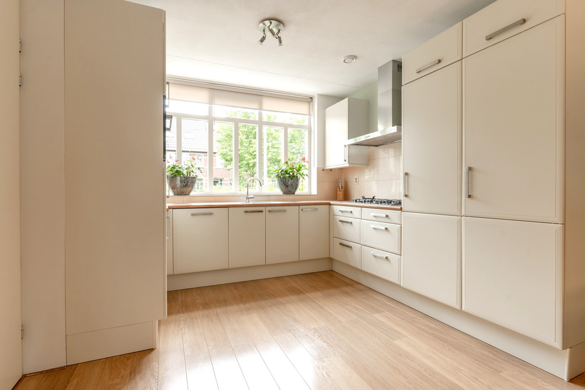 Tussenwoning te koop: Goudsbergerhout 22, Harderwijk
