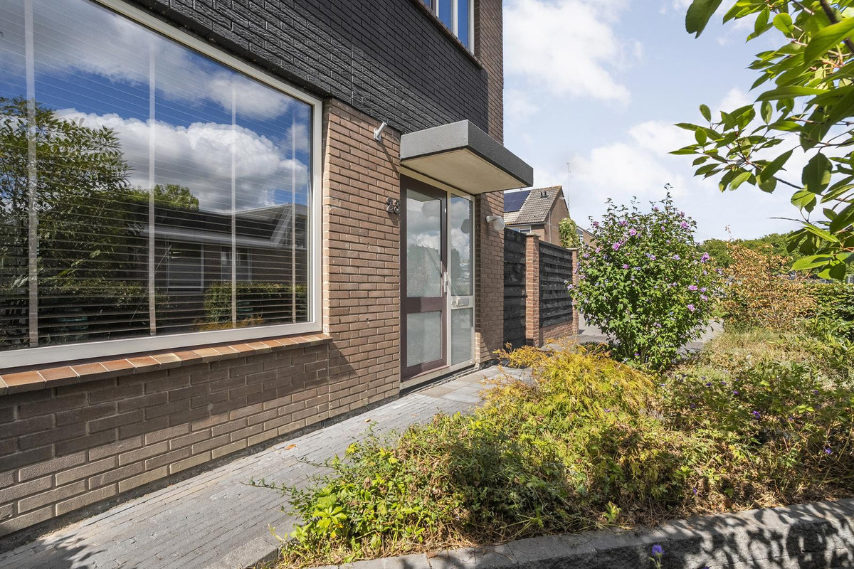 Hoekwoning te koop: Zenegroen 23, Kampen