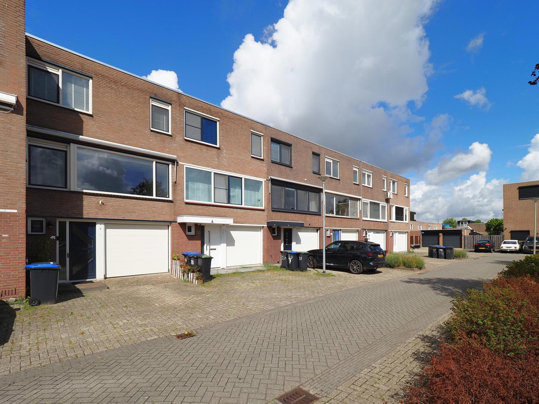 Tussenwoning te koop: Hoendiep 32, Dordrecht