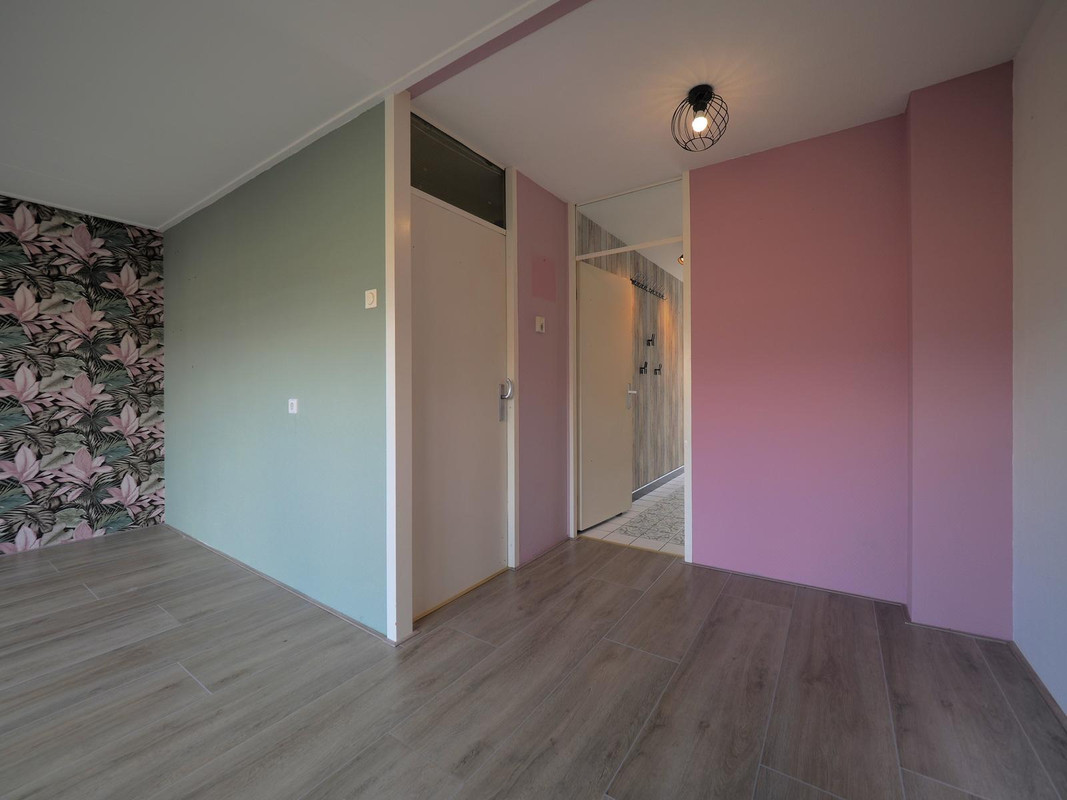 Tussenwoning te koop: Hoendiep 32, Dordrecht