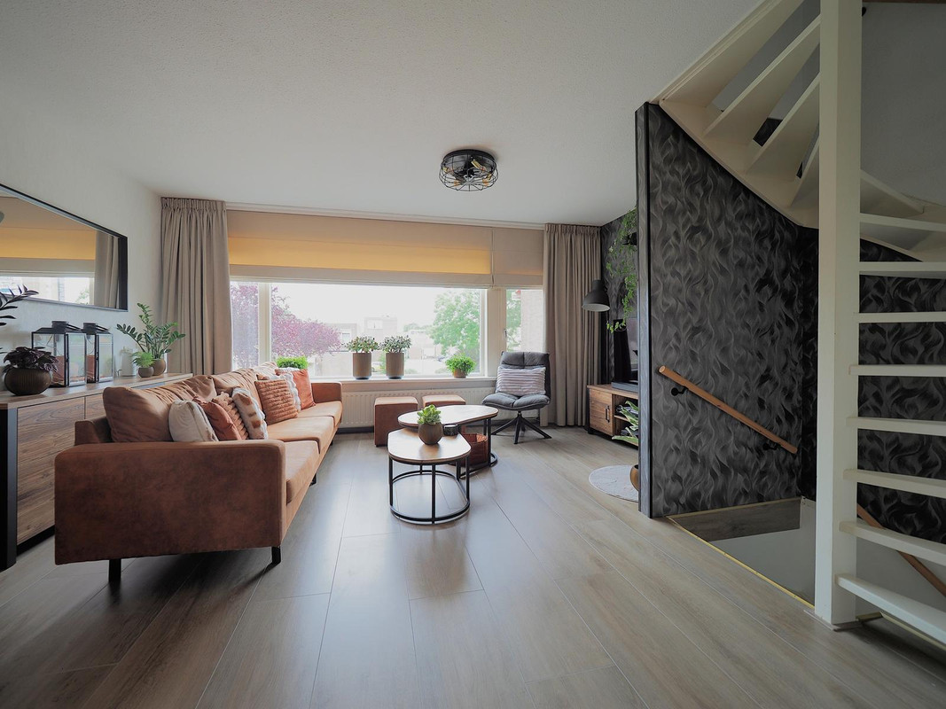 Tussenwoning te koop: Hoendiep 32, Dordrecht