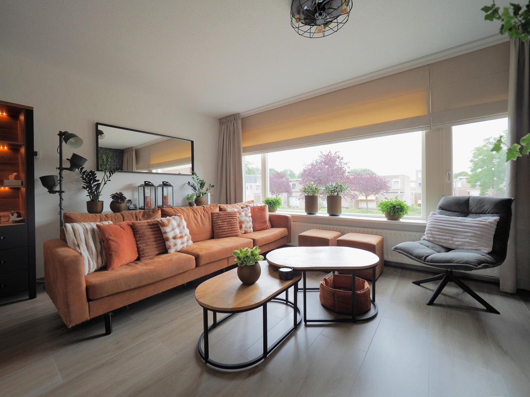Tussenwoning te koop: Hoendiep 32, Dordrecht
