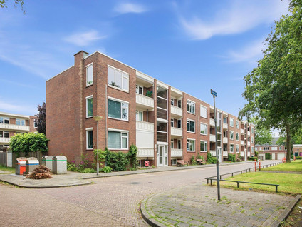 de Wetstraat 10