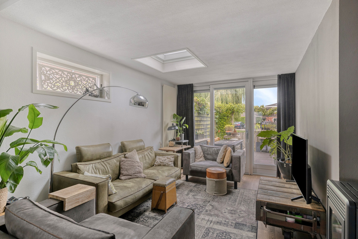 Hoekwoning te koop: Brasem 1, Bodegraven