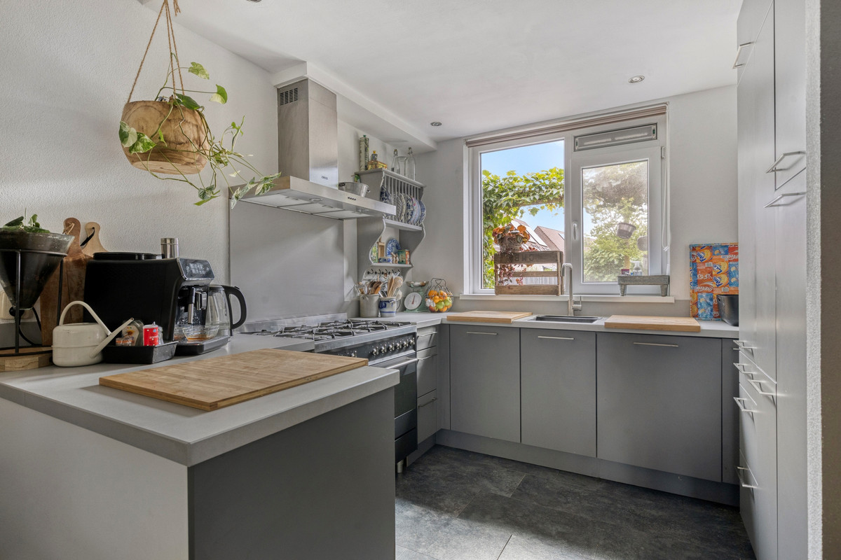 Hoekwoning te koop: Brasem 1, Bodegraven
