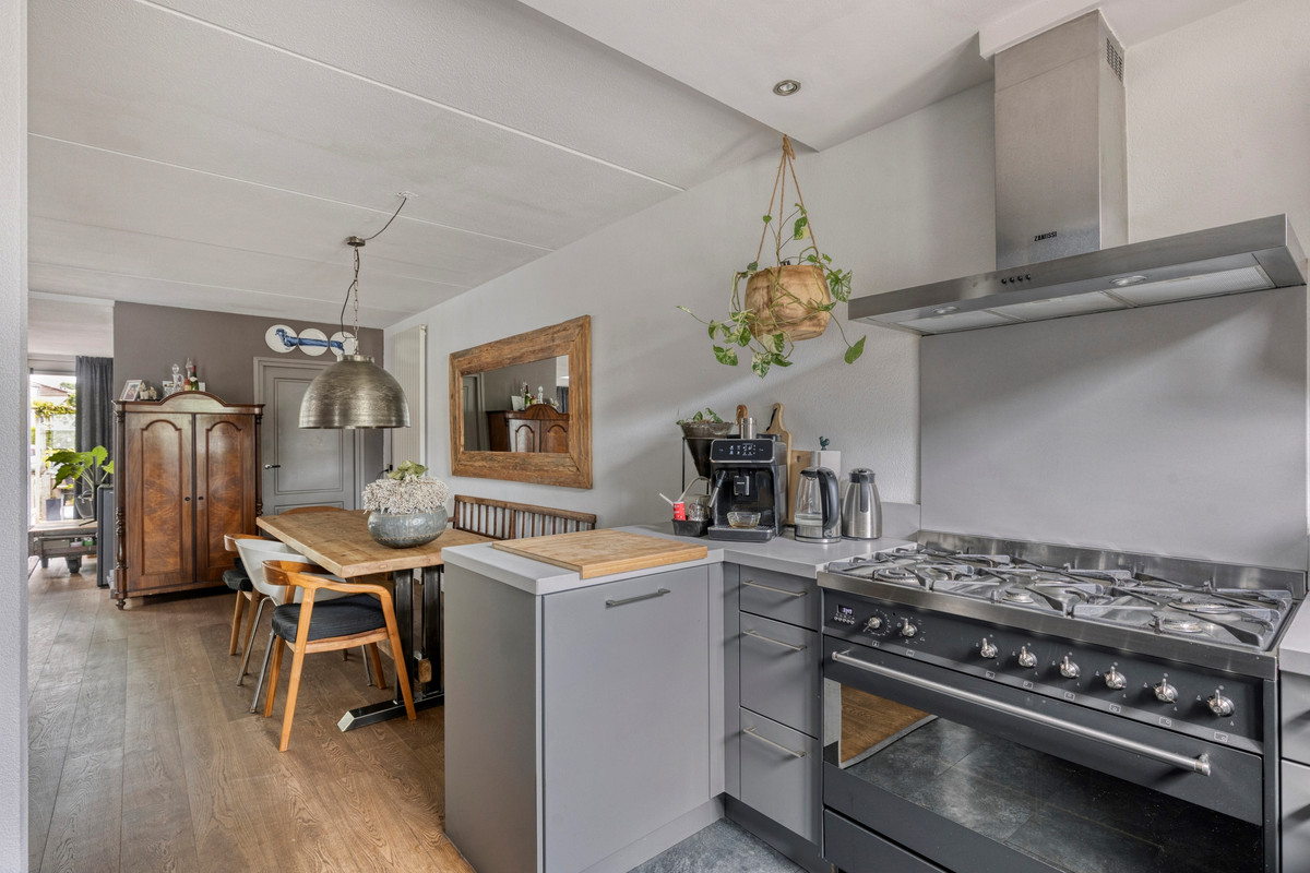 Hoekwoning te koop: Brasem 1, Bodegraven