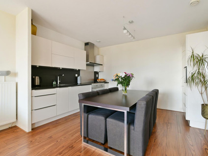 Pieter Oosterhuisstraat 93