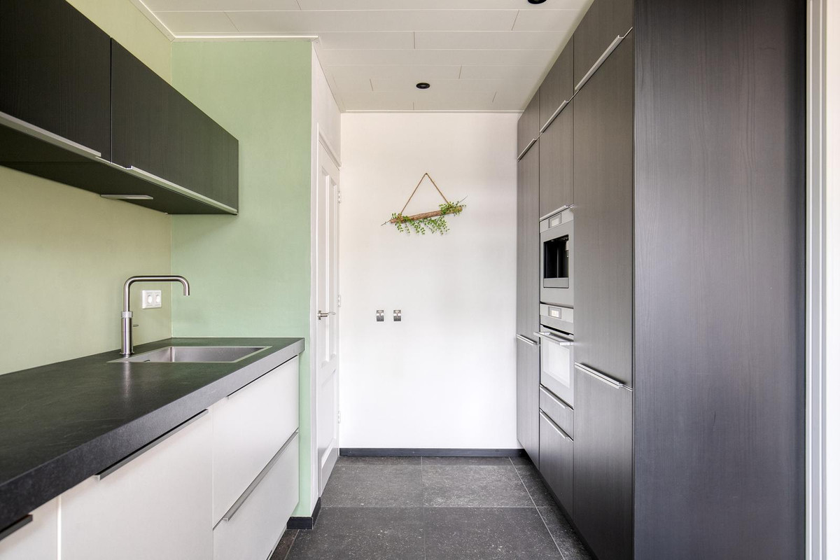 Tussenwoning te koop: Schimmelpenninckstraat 23, Grave