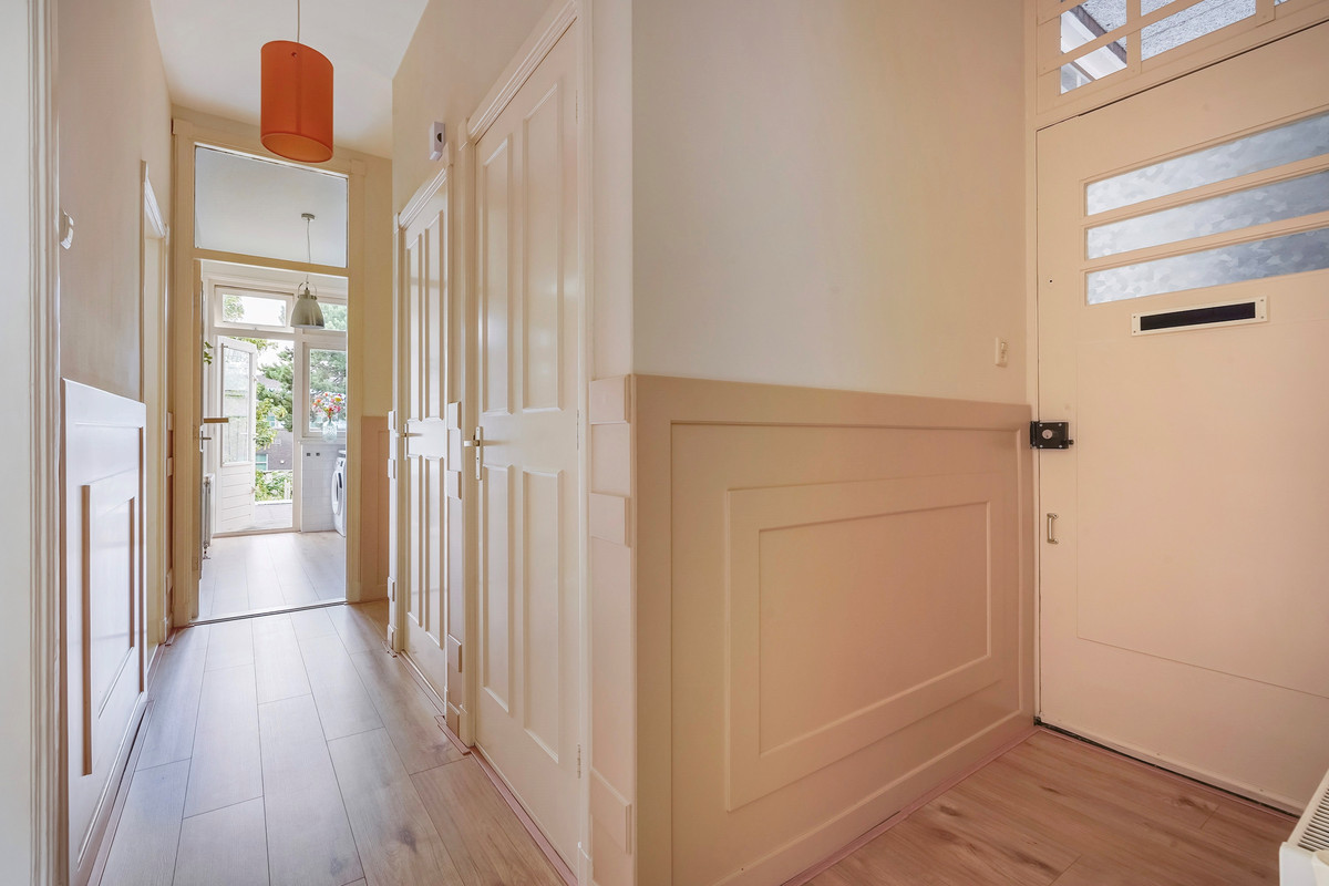 Appartement te koop: Hendrik van Deventerstraat 15, 'S-Gravenhage