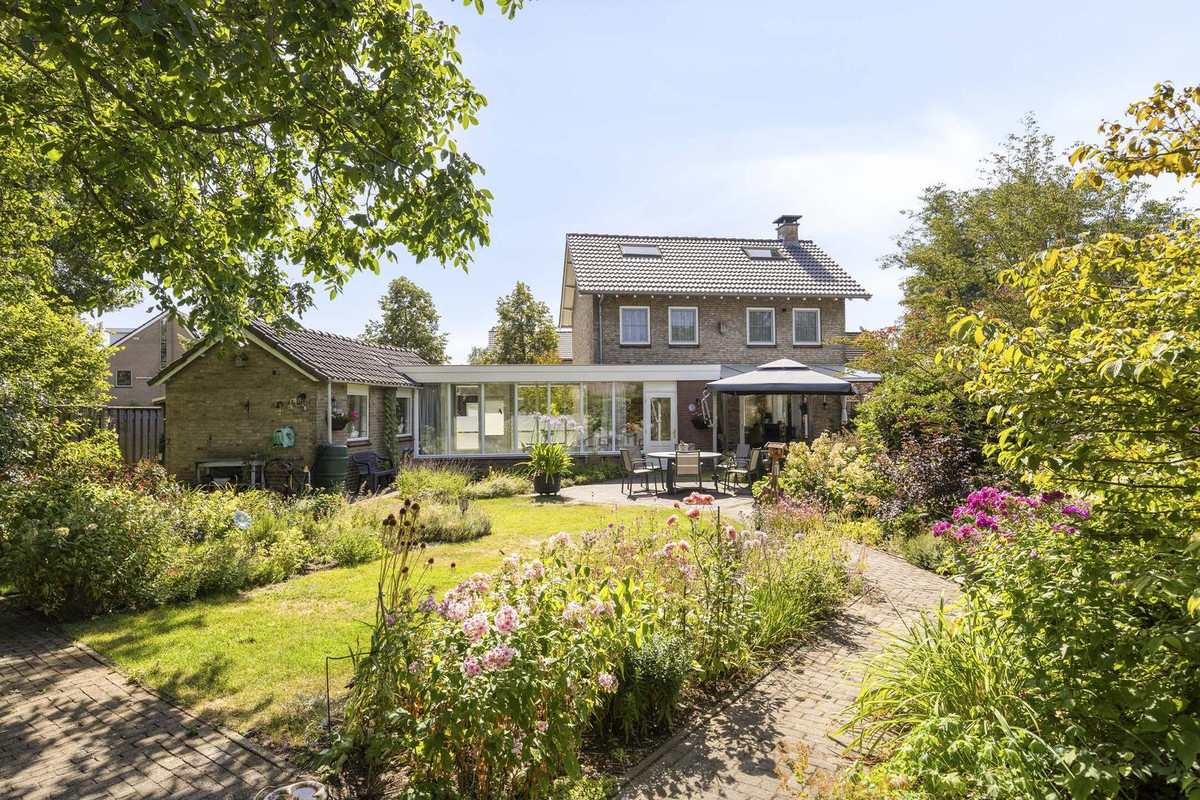 Vrijstaande woning te koop: John F. Kennedystraat 60, Heesch