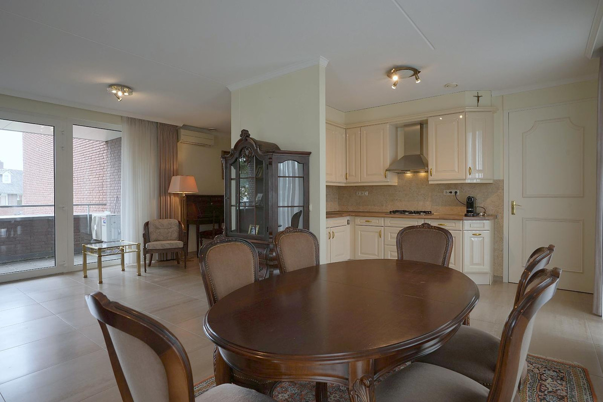 Appartement te koop: Op de Vey 29-4, Geleen