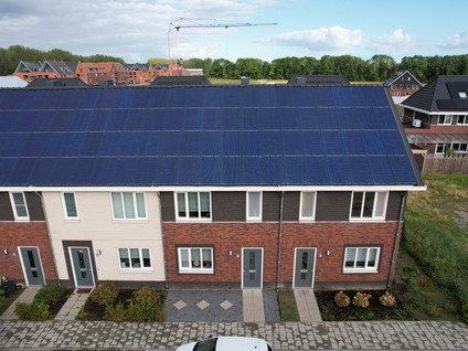 free-sector-houses for rent on Lunet 3