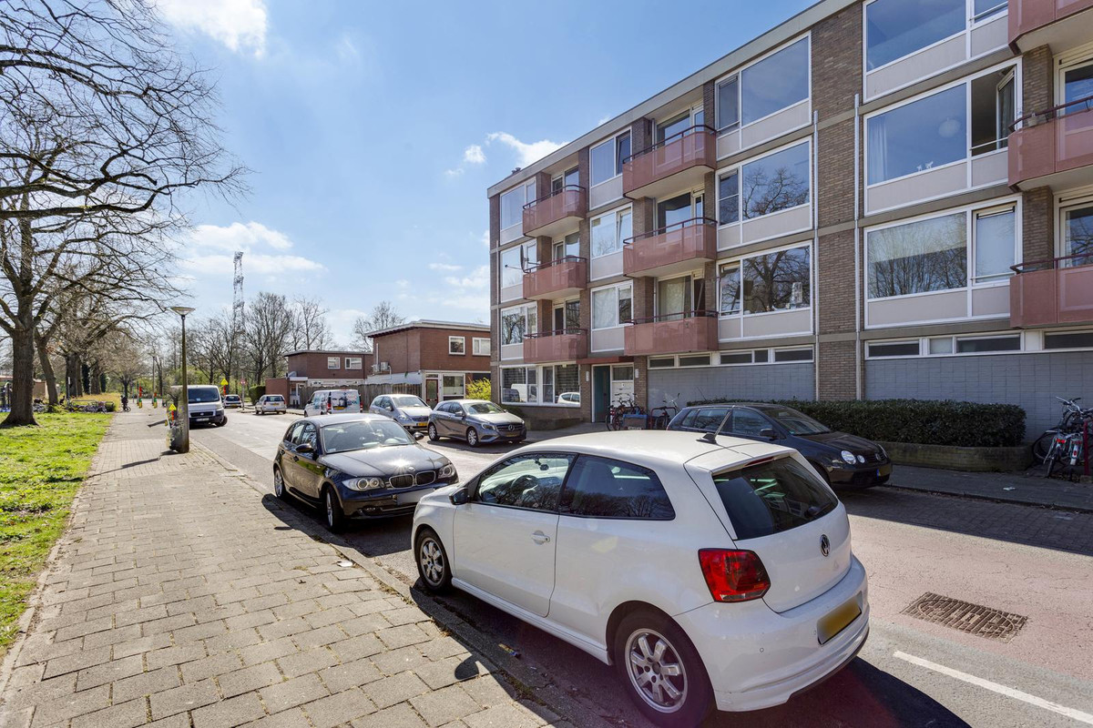 Appartement te koop: Belgiëlaan 278, Enschede