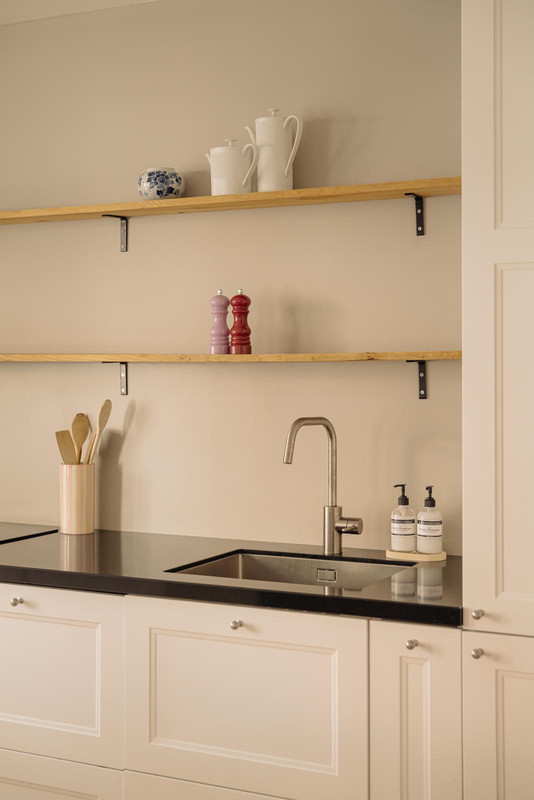 Appartement te koop: Bennebroekstraat 23-1, Amsterdam